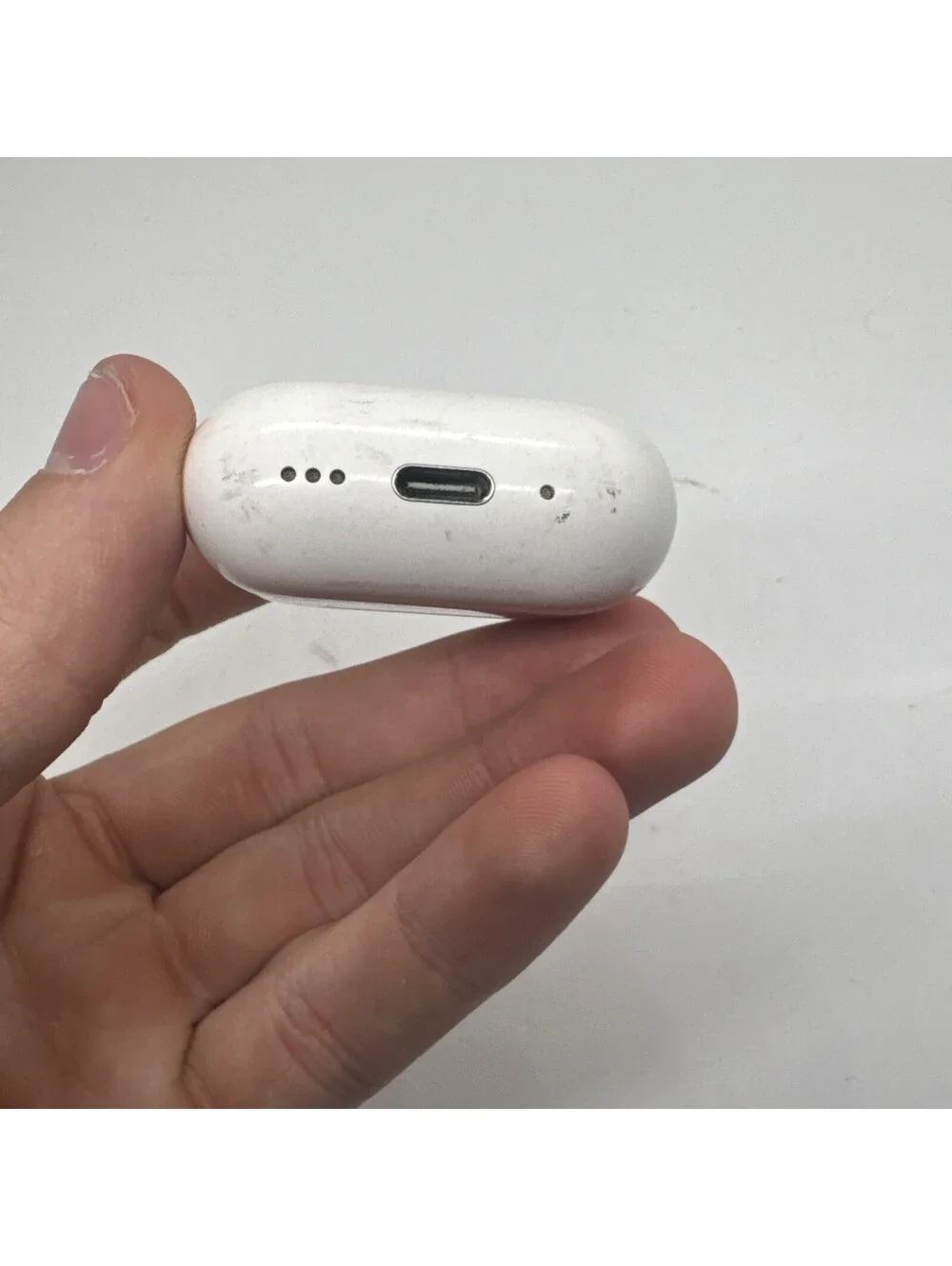 Apple AirPods 4th Gen ANC with MagSafe Charging Case A3056 A3055 A3059 MXP93LL/A